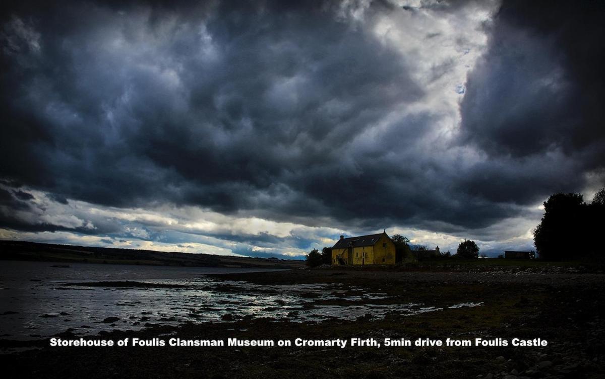 Foulis Castle Gate Lodge Evanton Exterior foto